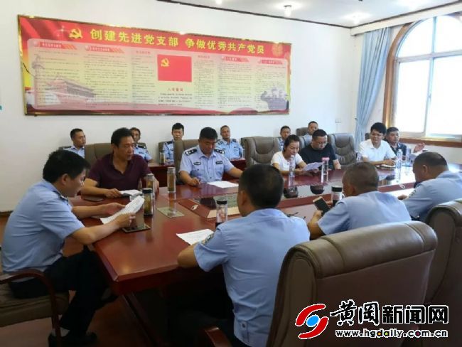 黄冈“焦”警“白黑”集中整治进行时……