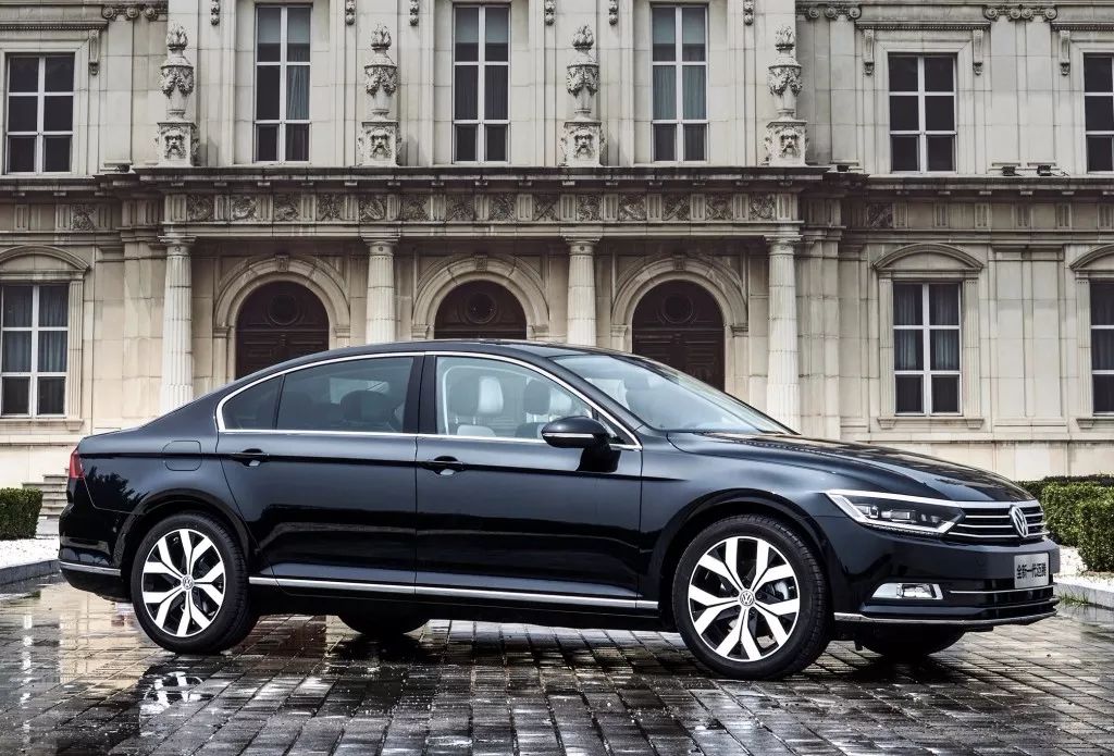 车主总结十代半雅阁的9个优缺点,雅阁2021款第十代雅阁油电混合