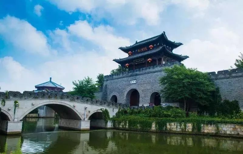 探秘山东的“齐鲁辣城”，有道菜居然能battle过川菜！