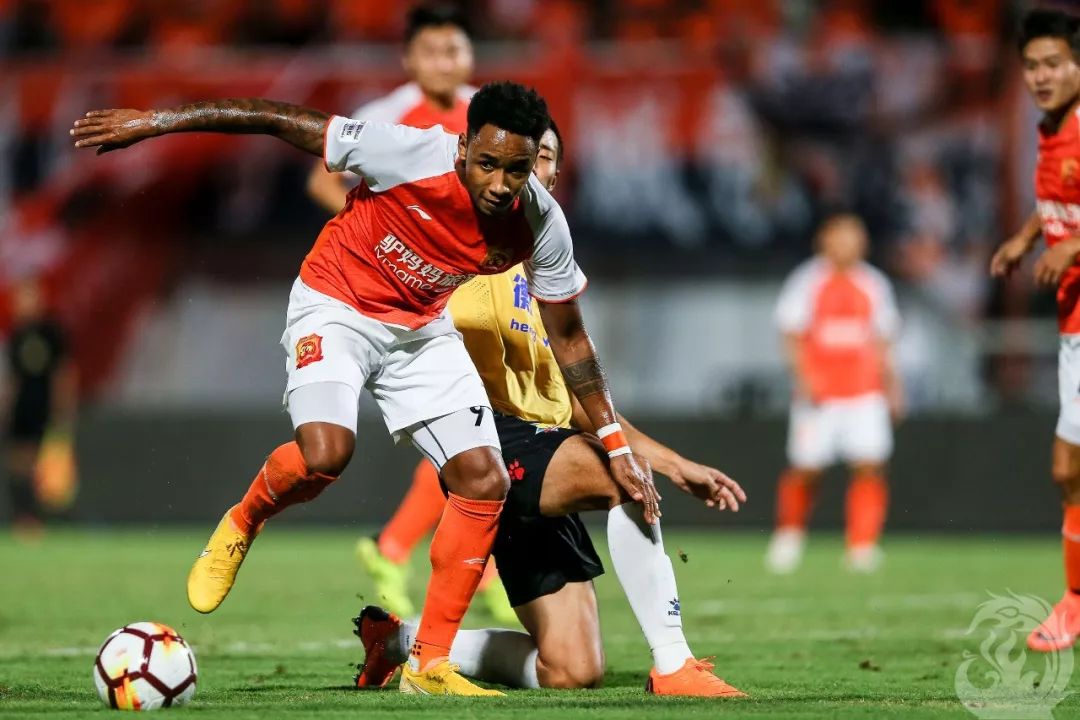 中甲卓尔首战上海申鑫的视频,武汉卓尔对战上海申鑫