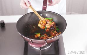 美味又精致的韩国菜真的太棒啦,吃韩国辣白菜下饭菜