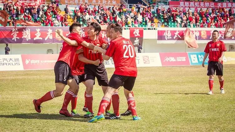 看电影还看出优越感来了？！瞧把你能的