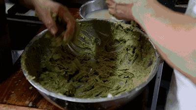 北京人气最旺的烧饼铺,正宗老北京烧饼铺