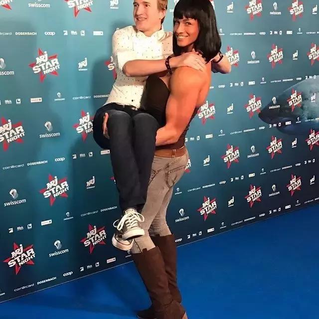 巨石强森真的有190身高吗,巨石强森有没有参加过健美比赛