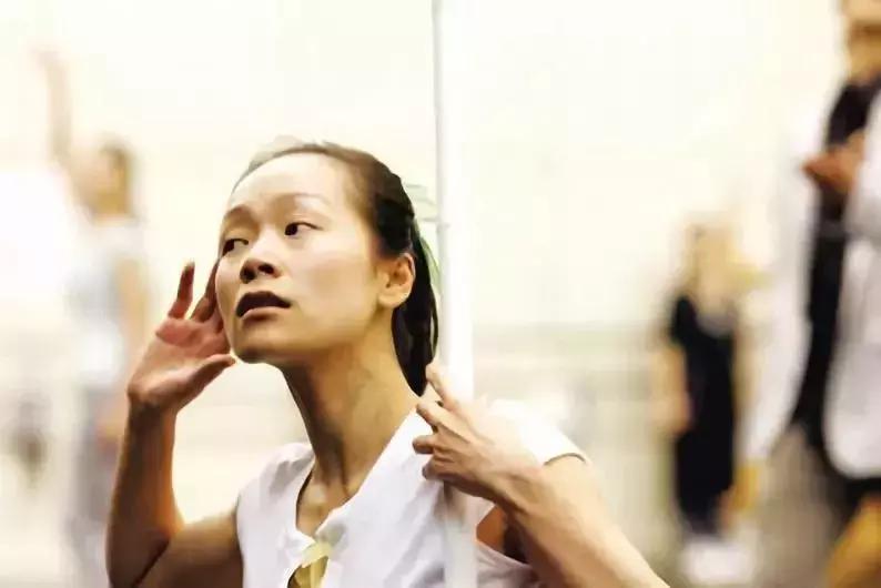 惊动BBC的中国手语律师：一个聋人在视频里打手语“对不起，我要自杀了”