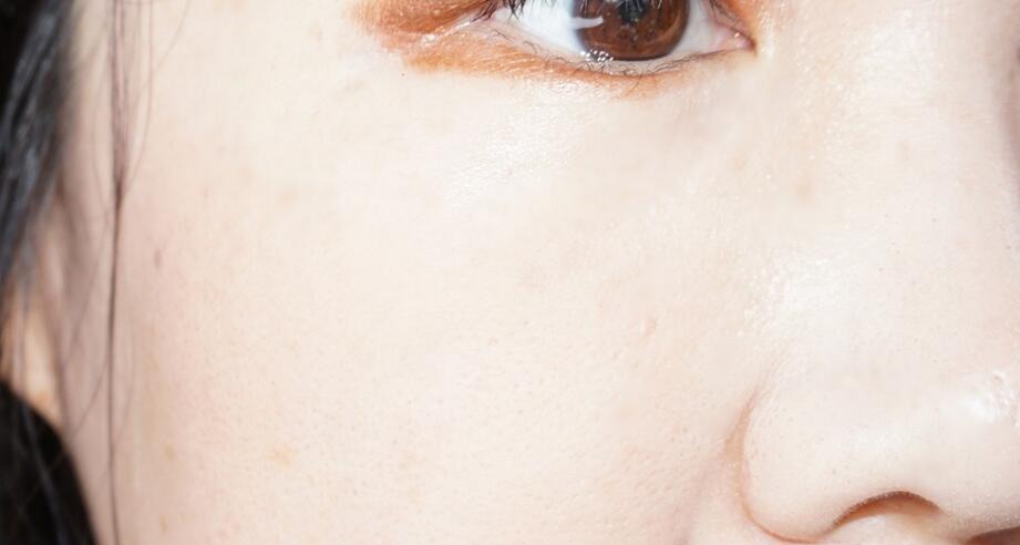 贝德玛卸妆水500ml和500g的区别 (bioderma贝德玛大瓶卸妆水怎么开)