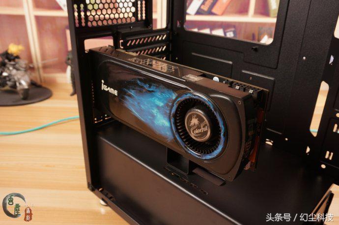 显卡垂直安装,显卡延长线和显卡怎么安装