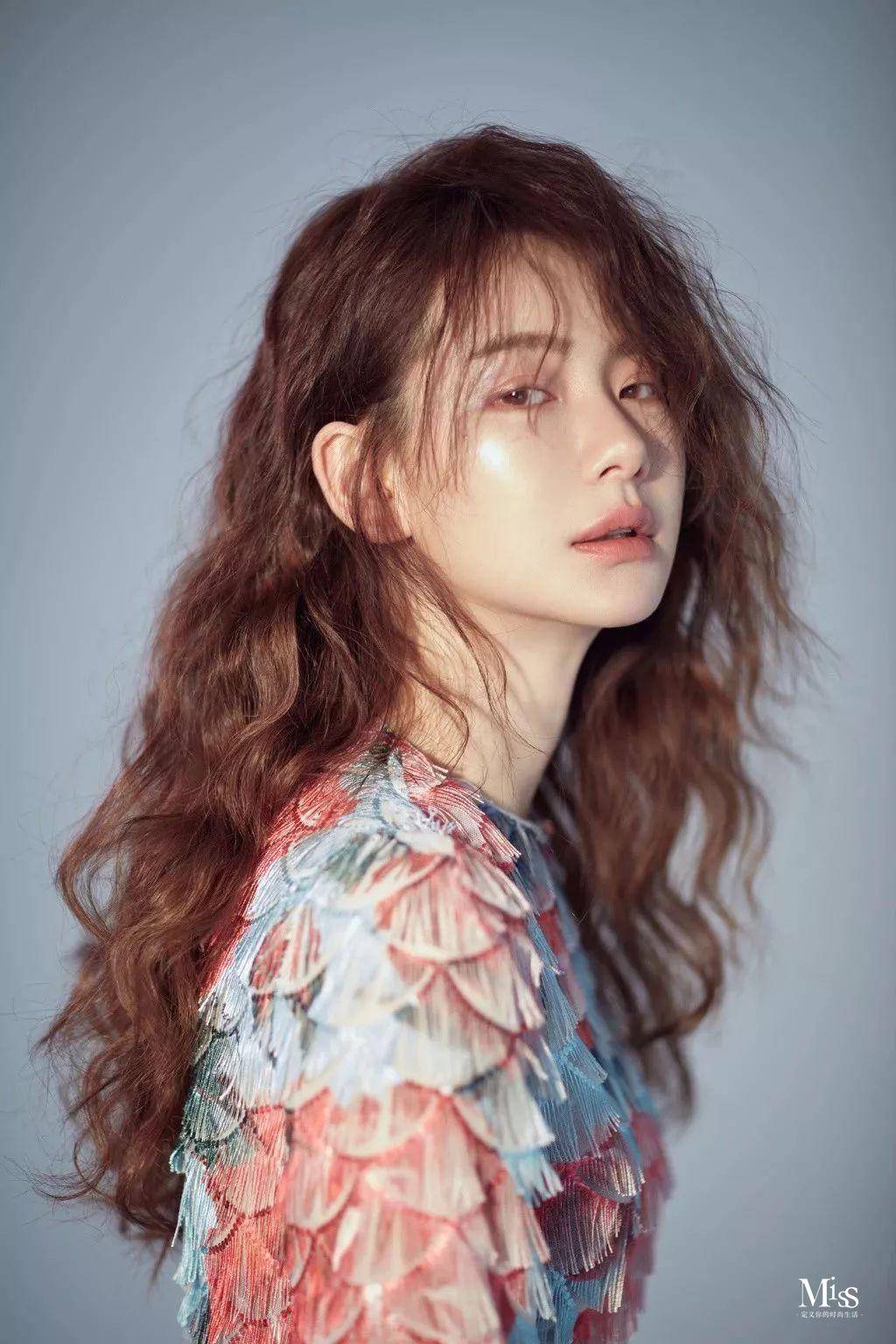 七哥力荐:女人的激吻唇一定要配上海藻卷才是真性感