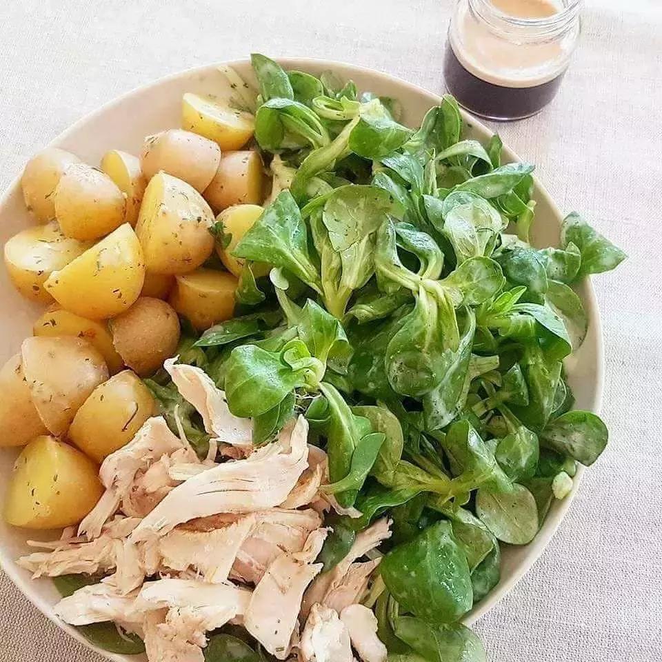 小腹肌胀痛怎么锻炼,练腹肌不伤腰速成腹肌的动作