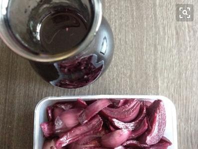 关节炎？走路痛？洋葱这样用，“赶”走膝盖痛！快学起来~