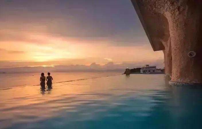 泰国网红星空泳池,无边网红泳池