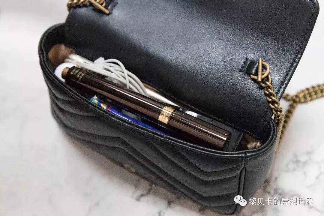 普通人怎么选择的包包又不撞大牌,好看的包包总是买不够