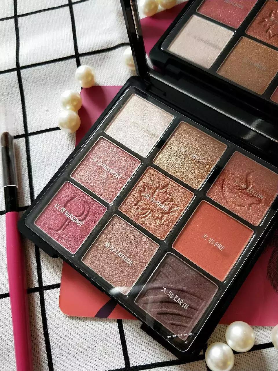 林允化妆品上万,林允戚薇网购