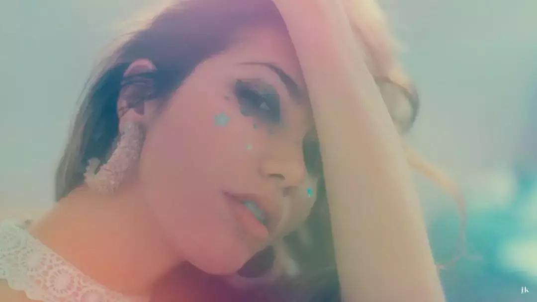 如何用手机拍出艺术照的效果,作为摄影师拍艺术照用什么相机