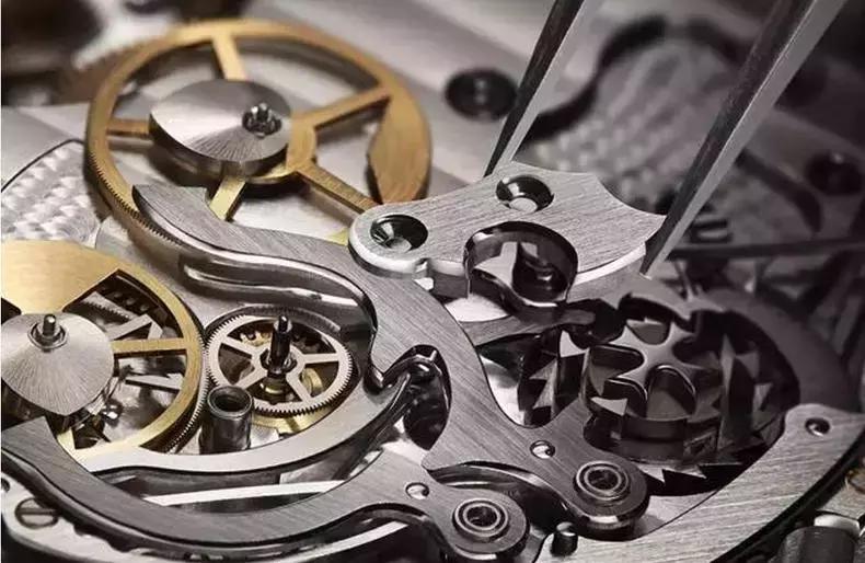 教你如何选购全自动机械表,十大最佳入门机械表