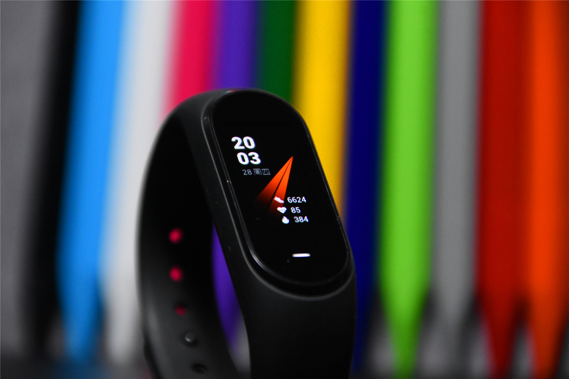 黑加手环对比小米手环3nfc,小米手环8nfc和iwatch