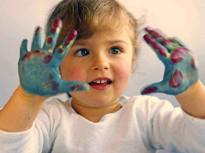 遇到调皮的熊孩子怎么办,遇到熊孩子该怎么处理