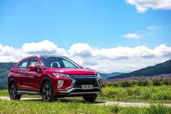 探歌suv和其他suv对比,全新探歌在suv领域大放异彩