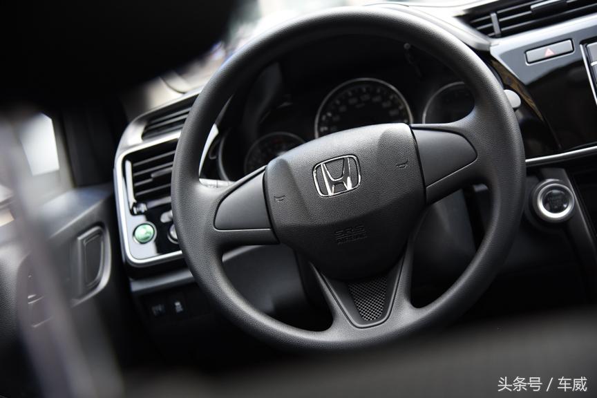 广汽本田老款锋范试驾,广汽本田锋范全车内饰翻新