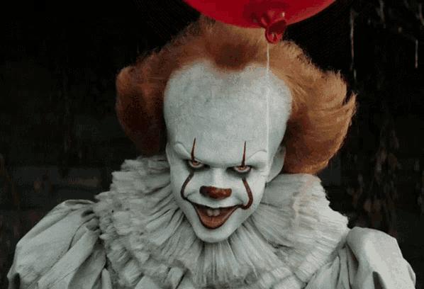 恐怖片迷过大年了，美剧拍出斯蒂芬·金宇宙