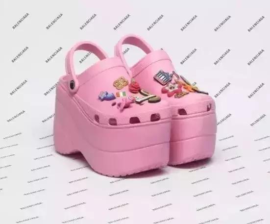 5000元左右的香奈儿,lv和香奈儿哪个便宜