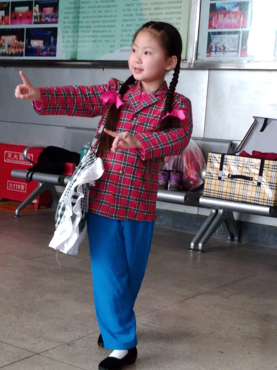 梅花香自苦寒来——张琬其获戏曲小梅花金奖纪实樊进举薛金山