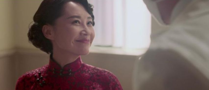 49岁许晴从清纯到性感竟全靠她的美臀，网友大呼受不了