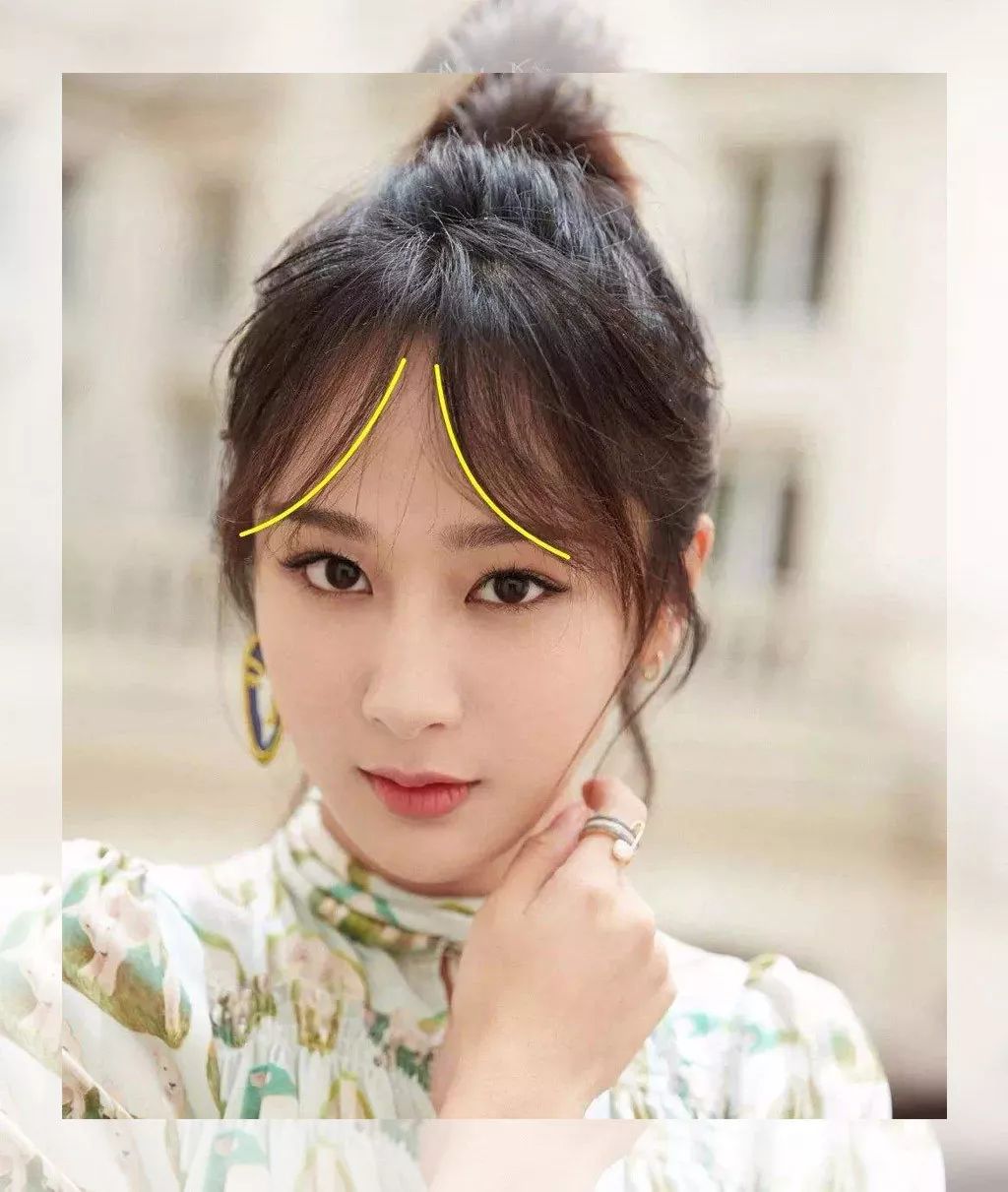 赵薇曾经凭借一部还珠格格而爆火,赵薇1998年和还珠格格的不解之缘