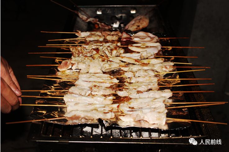 面朝大海人生就像奔流不息的大海,面朝大海人生就像一场旅行