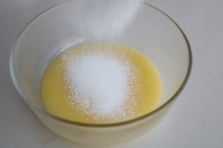 面粉怎么发酵做馒头煎饼,面粉别蒸馒头了教你做香酥饼