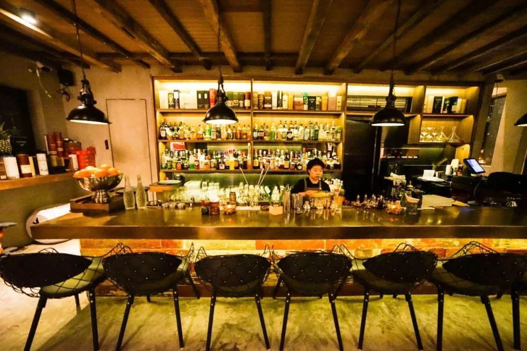 魔都十大酒吧,魔都15大有趣酒吧