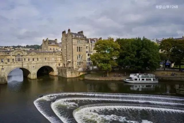 肯尼亚和坦桑尼亚哪个值得去,坦桑尼亚刚刚好之行