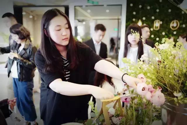 生活方式丨四个海归女孩，用一家店带给我们向往的生活