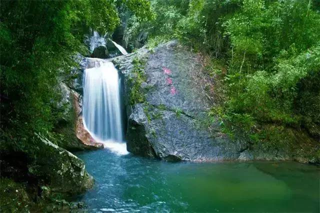 避暑胜地深圳附近,深圳热天避暑游玩