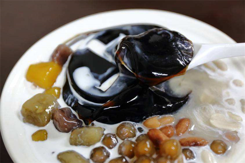 最适合夏天吃的甜品简单教程,薄荷叶怎么做好吃夏天甜品