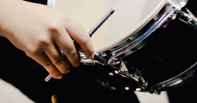 如何给鼓组混音,如何给乐器调音