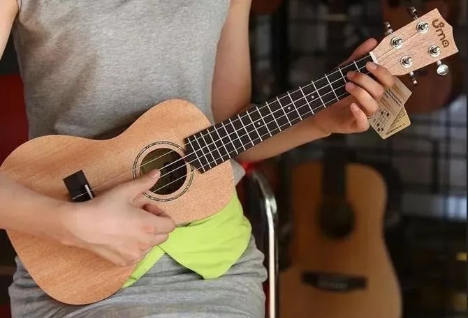 左手毛笔字练习入门,左手书法练习方法