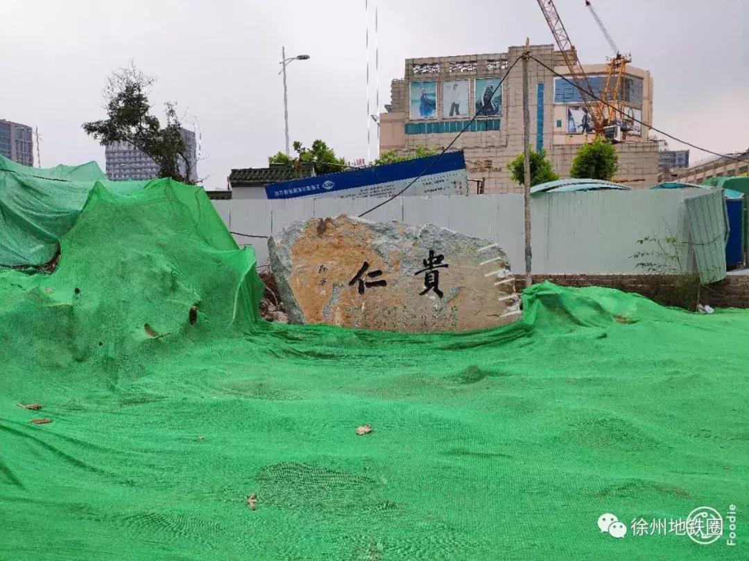 徐州二中变“停车场”！还有哪些回忆留下来？