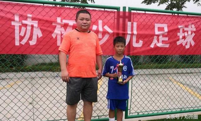 邓州澜梦水世界活动,邓州市体育场足球比赛