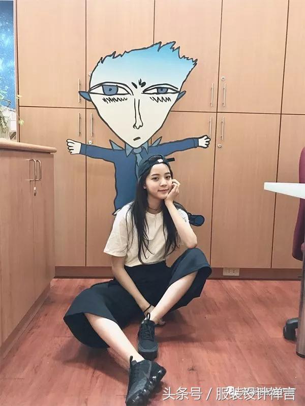 穿衣搭配:少买衣服,多学搭配,简单的基础款搭配就够美!