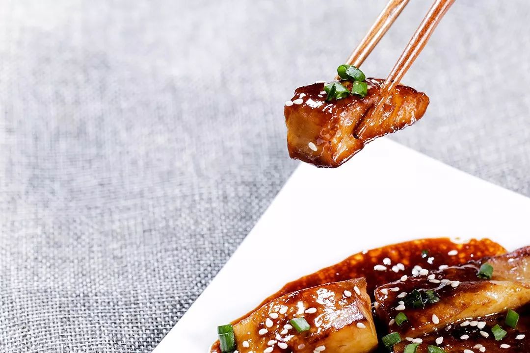 鱼一煎就碎是怎么回事,鱼一煎就烂是什么原因