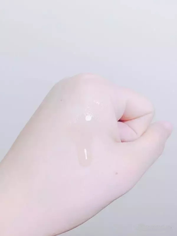 必买的精华和无油精华,精华推荐测评直播第一名