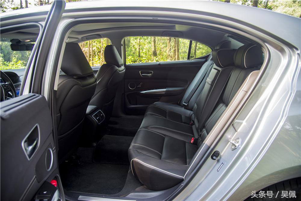 雅阁对比讴歌tlx-l,讴歌tlx-l与雅阁