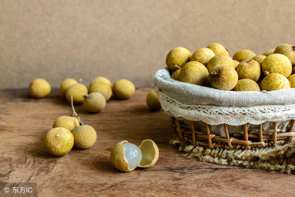 龙眼补脾每天吃几个,龙眼补气血虚