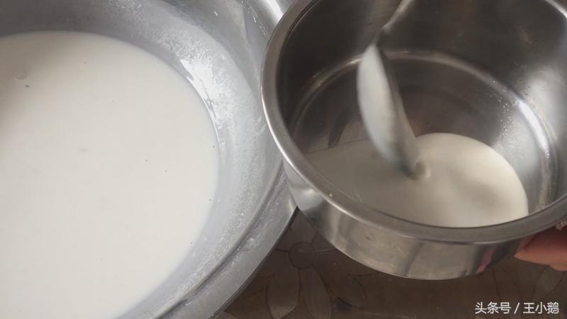 家里做凉皮蒸的都是开裂的啥原因,做凉皮的时候凉皮开裂因为什么