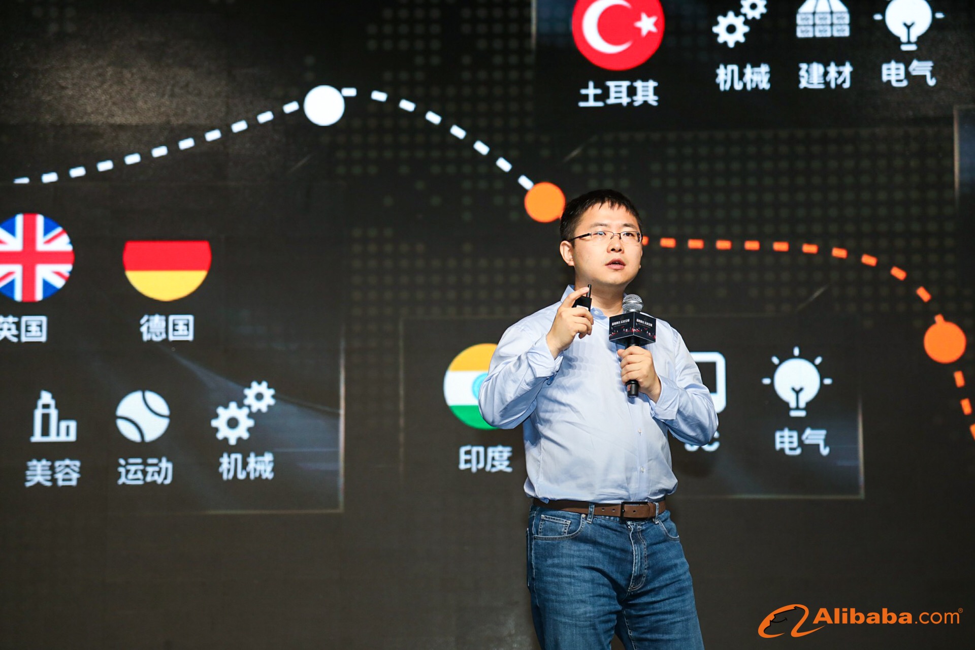 前NBA球星退役后搞起“代购”，从中国批发熊猫服“倒卖”美国