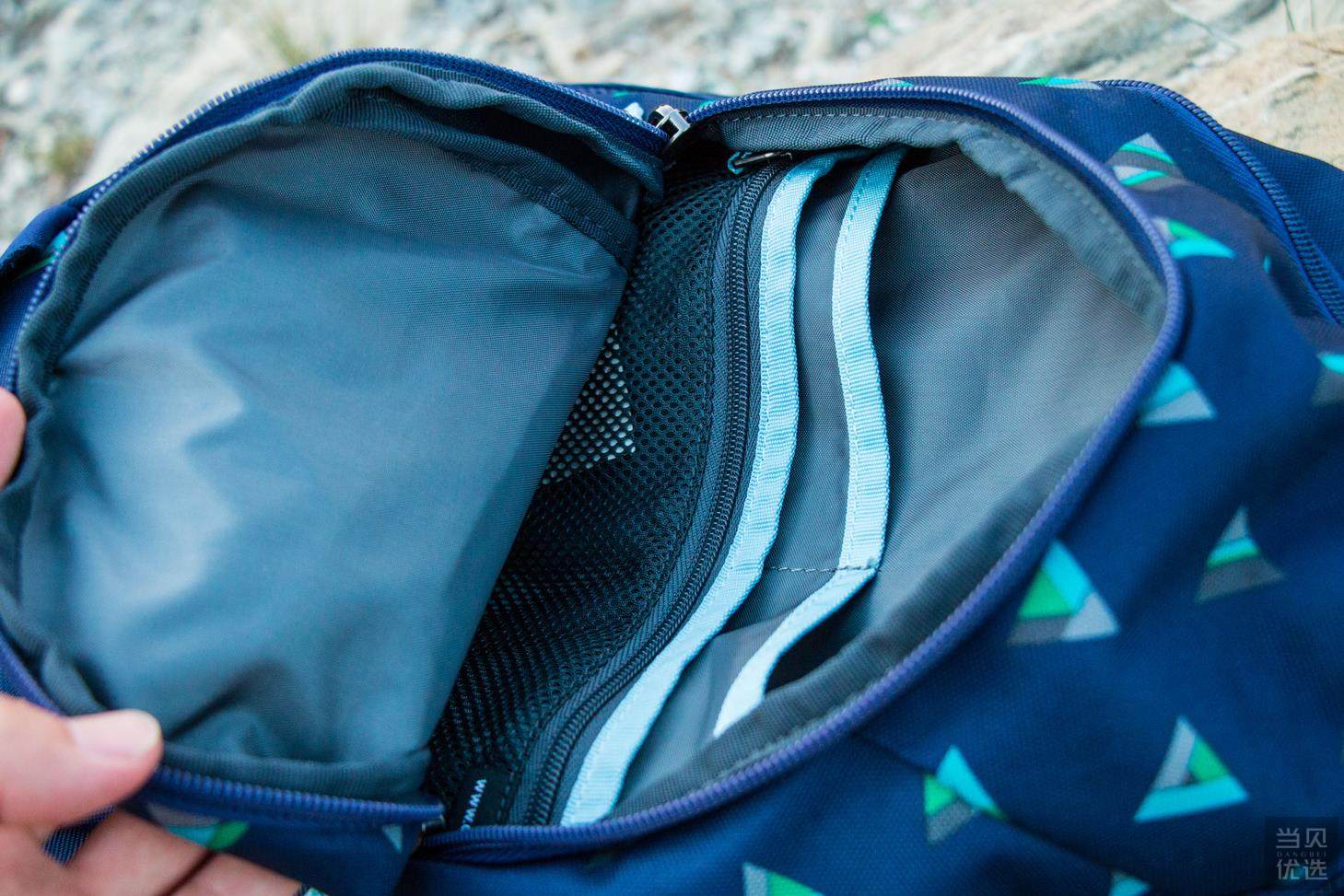 caselogic双肩电脑包防水吗,杰斯伯双肩包测评