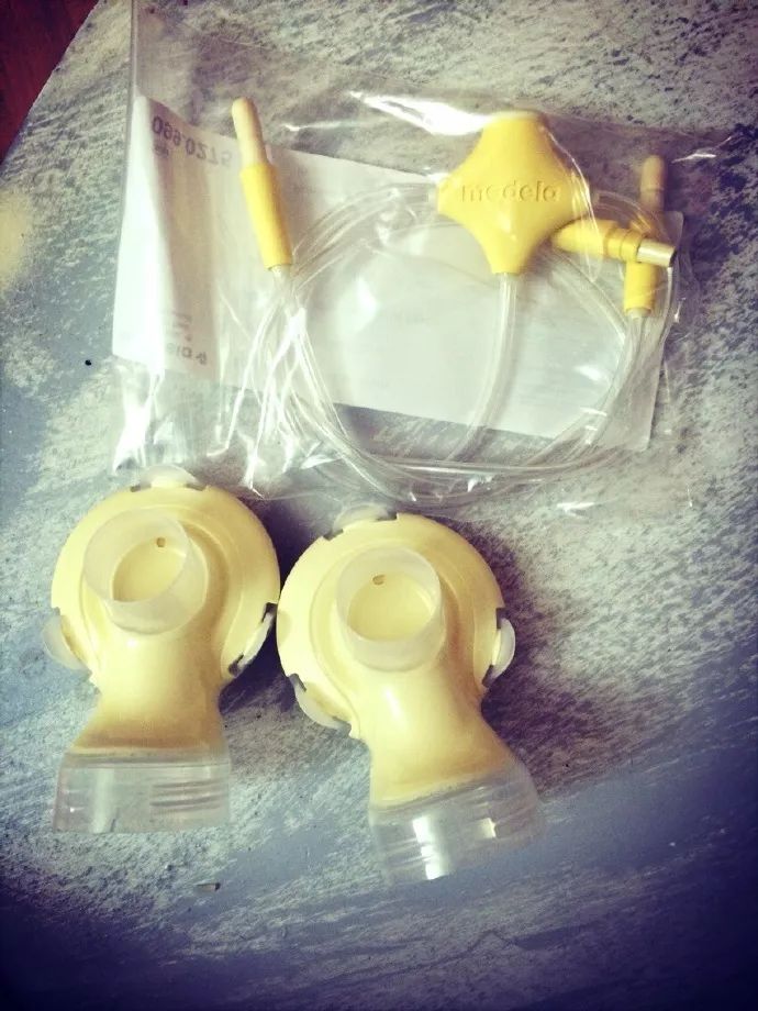 母乳瓶喂必须用吸奶器吗,靠吸奶器实现母乳喂养