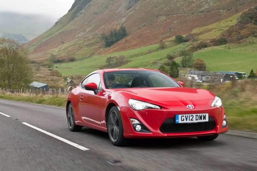 缁濆湴姹傜敓gtr鎬庝箞鑾峰彇,缁濆湴姹傜敓gtr杞﹀瀷