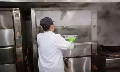 炖肉过程中加冷水还是开水,炖各种肉类为什么要焯水